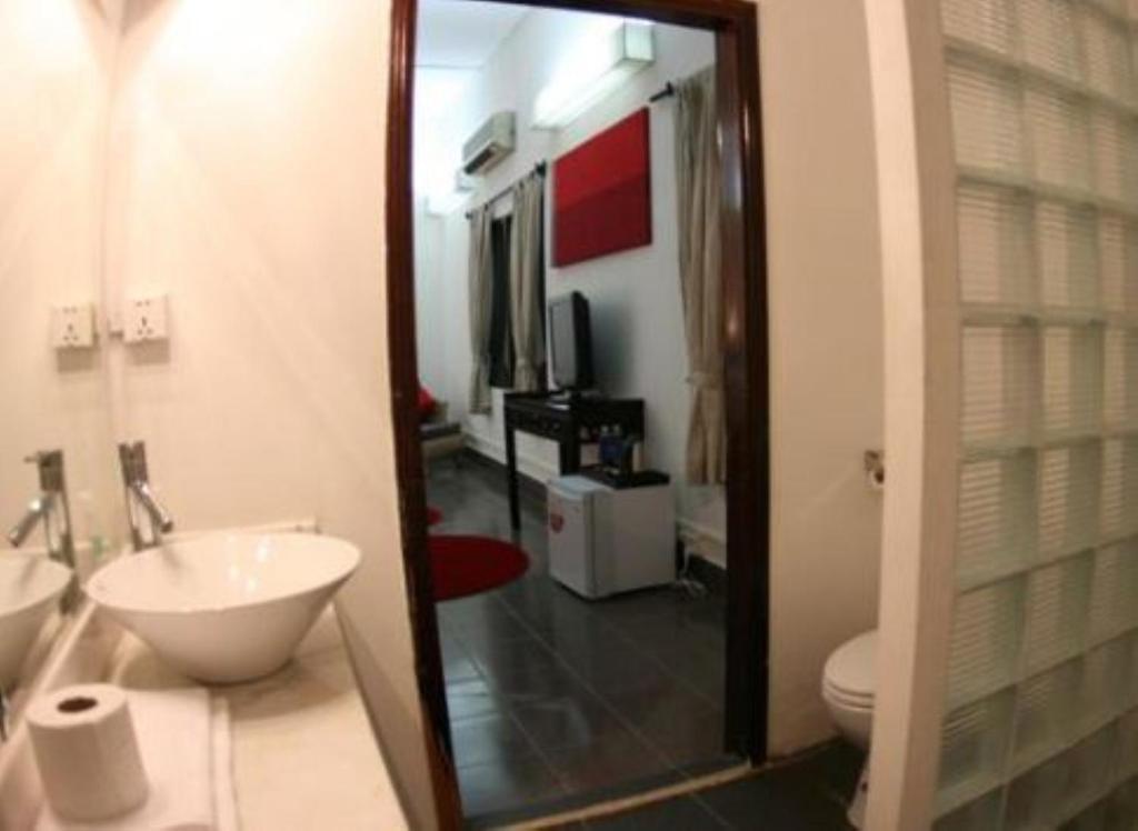 פנום פן The Willow Boutique Hotel חדר תמונה